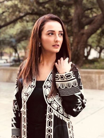 Latest Beautiful Winter Clicks of Actress Momal Sheikh