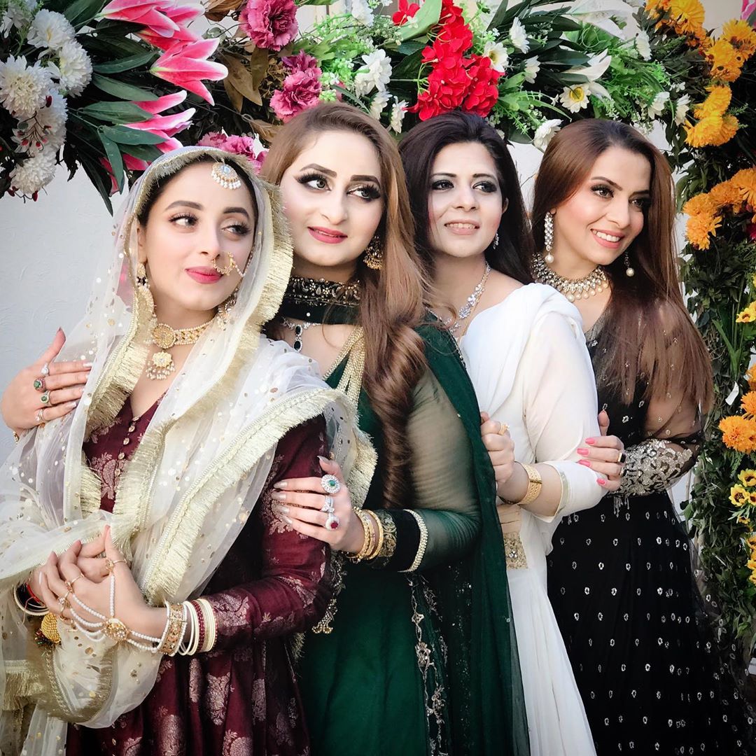 Beautiful Nikah Pictures of Actress Sanam Chaudhry