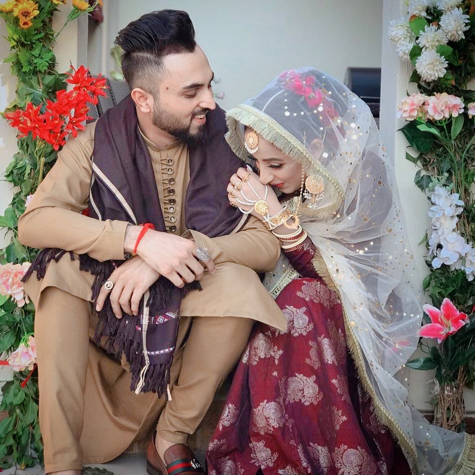 Actress Sanam Chaudhry ties the knot with singer Somee Chohan