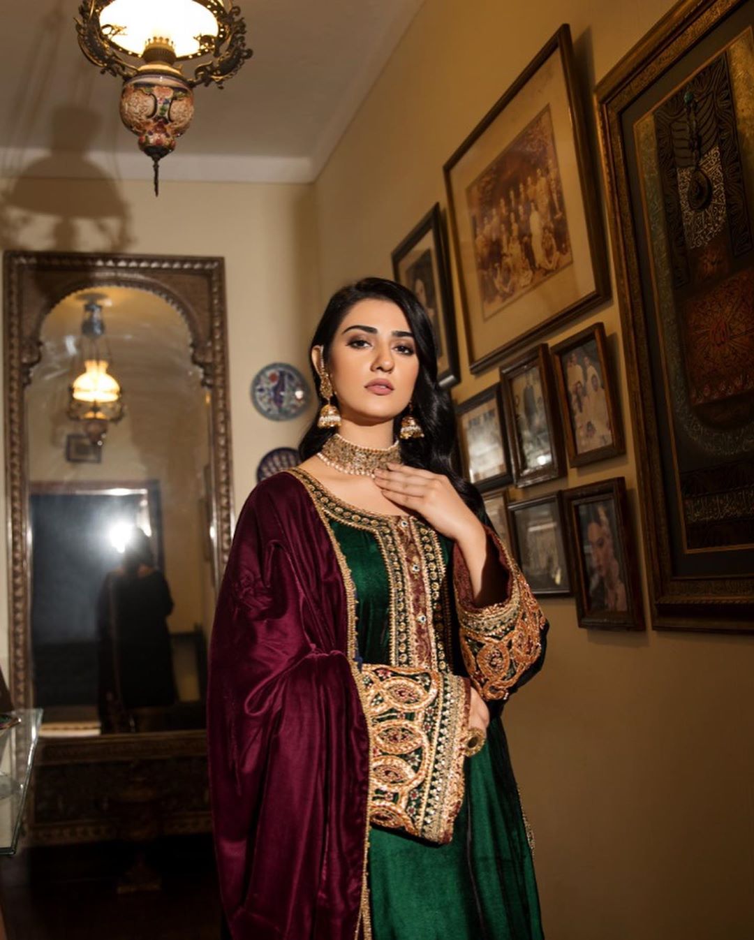 Beautiful Sarah Khan's Latest Photo Shoot for Nilofar Shahid