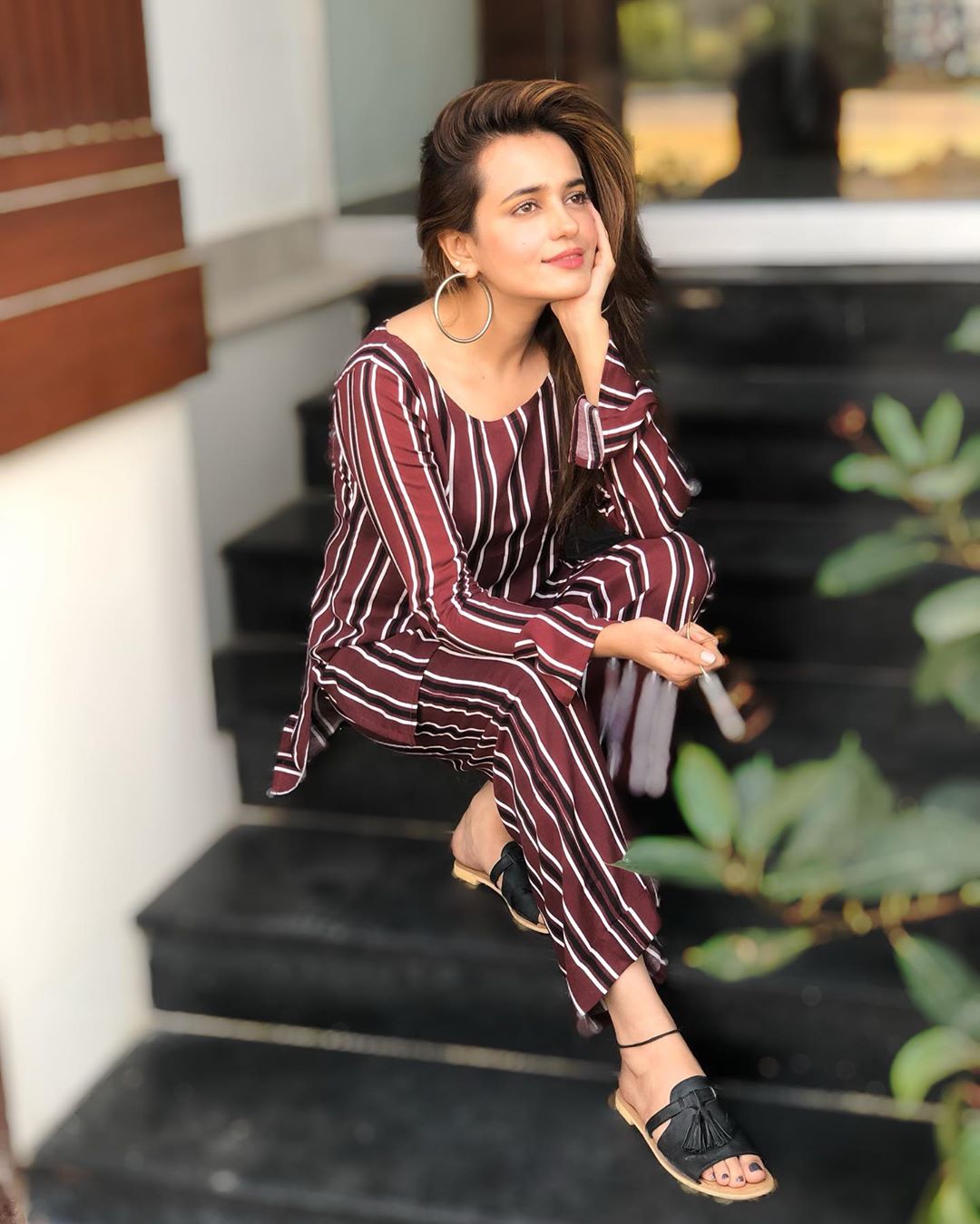 Beautiful And Gorgeous Sumbul Iqbal's Latest Clicks