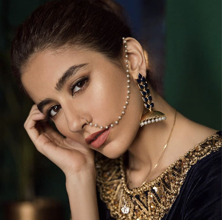 Latest Photoshoot Of Beautiful Syra Shehroz