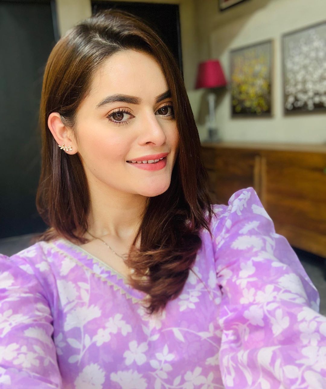 Latest Beautiful Clicks of Aiman Khan and Minal Khan With Family