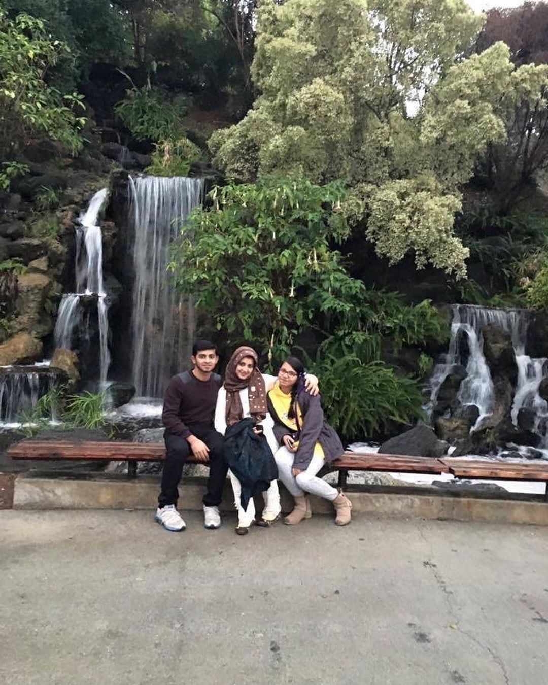 Latest Pictures of Bushra Aamir with her Daughter and Son