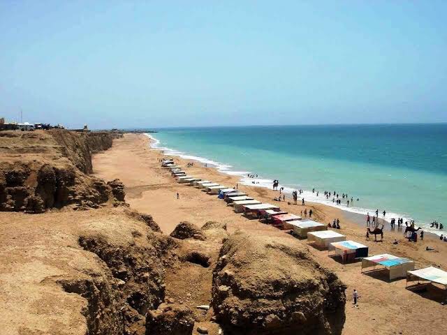 6 beautiful beaches located in Pakistan