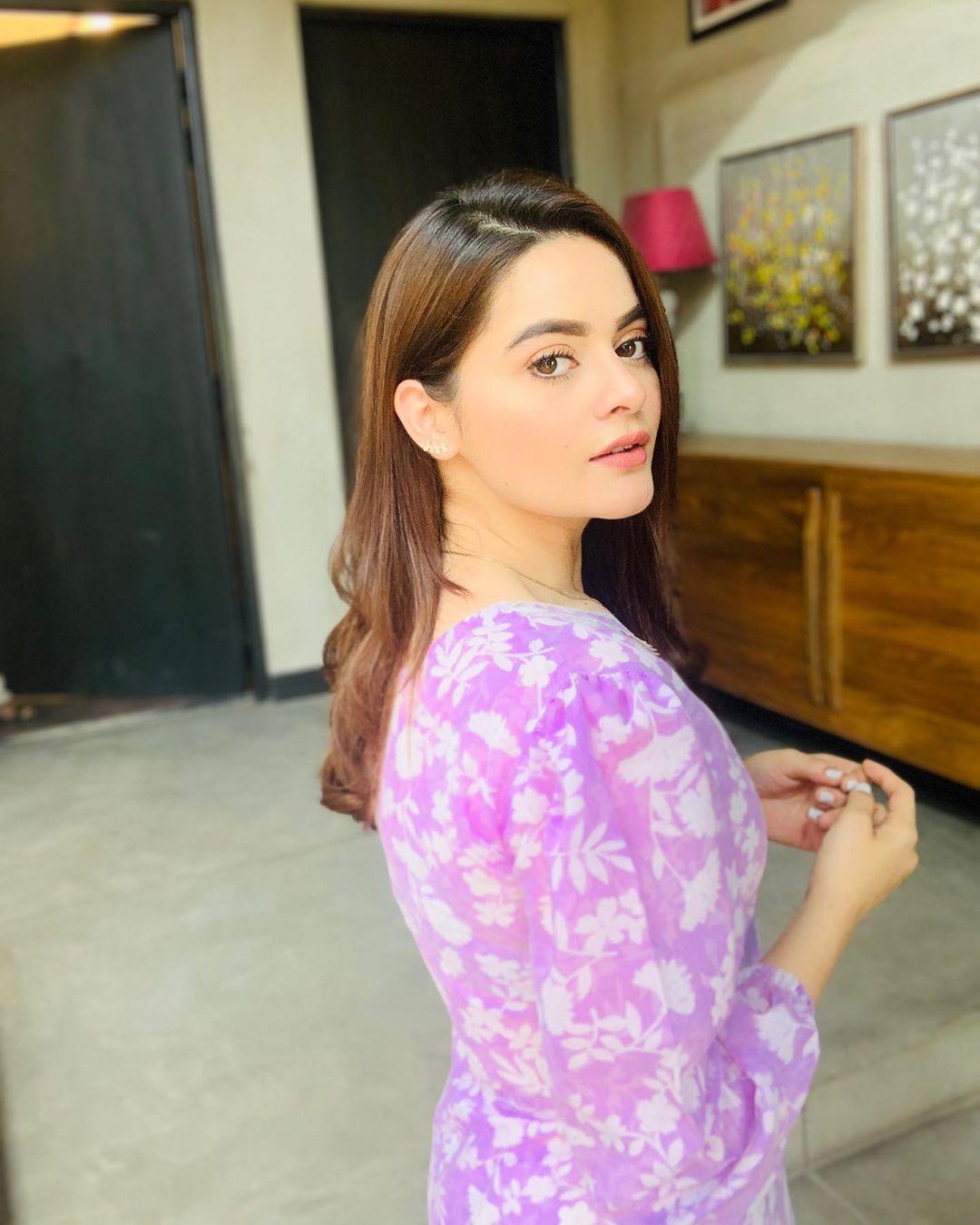 Latest Beautiful Clicks of Aiman Khan and Minal Khan With Family