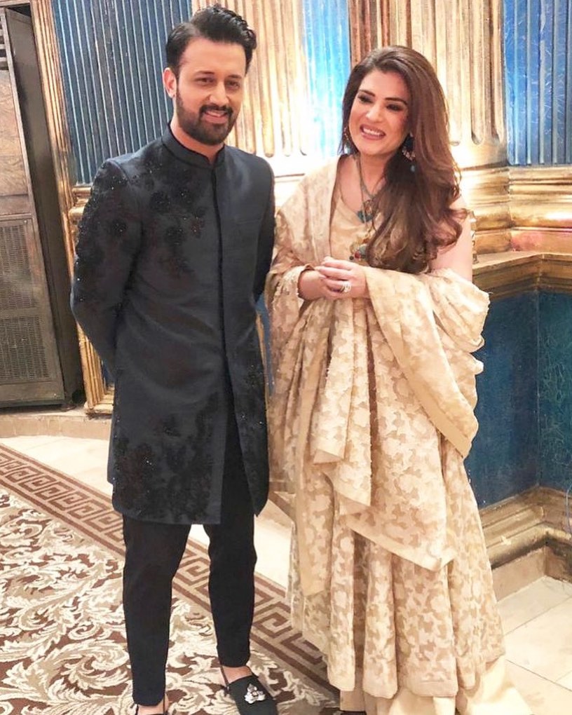 Handsome Atif Aslam and Resham Spotted at a Recent Wedding Event
