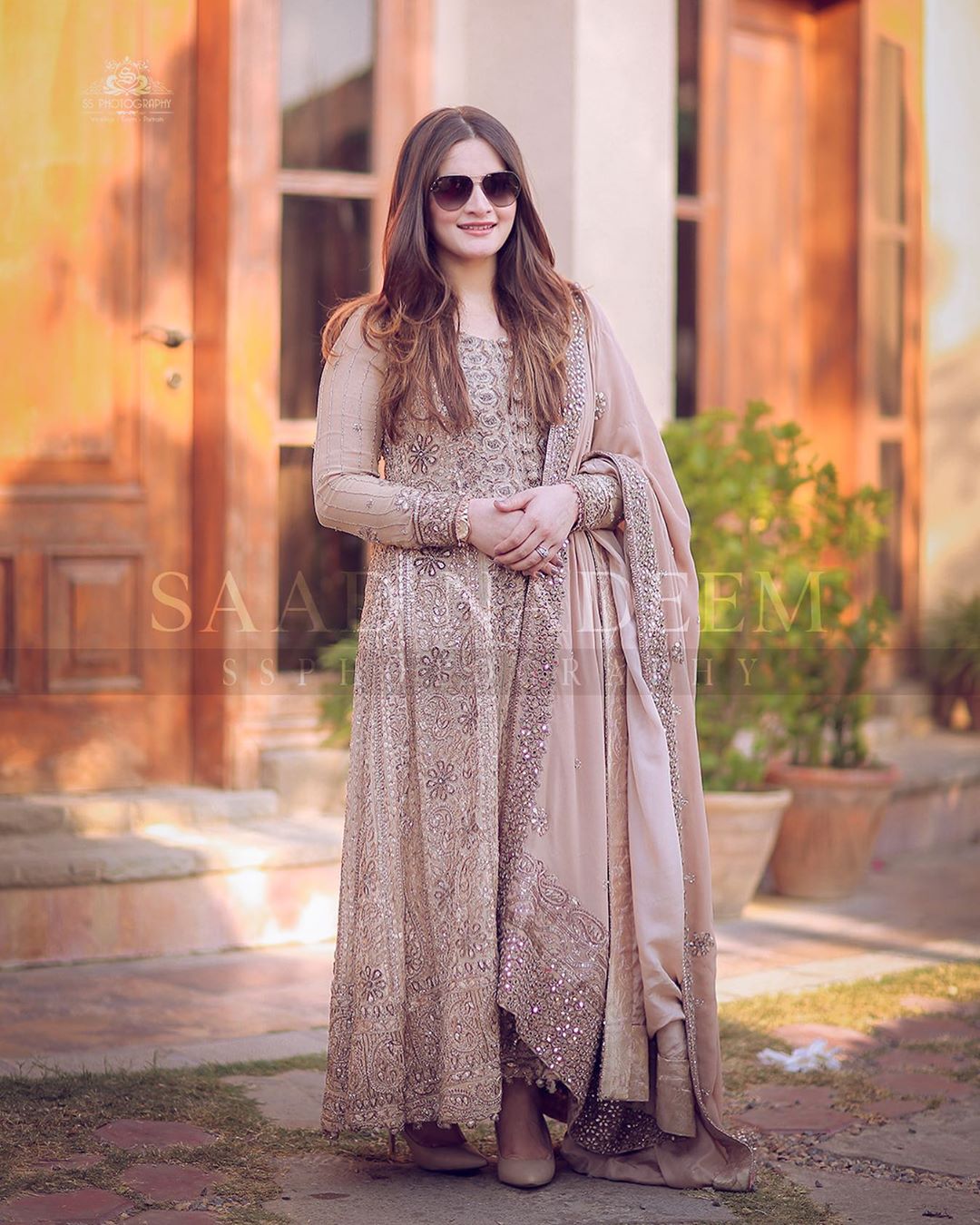 Aiman Khan and Muneeb Butt Latest Beautiful Pictures from Iqra Yasir Wedding