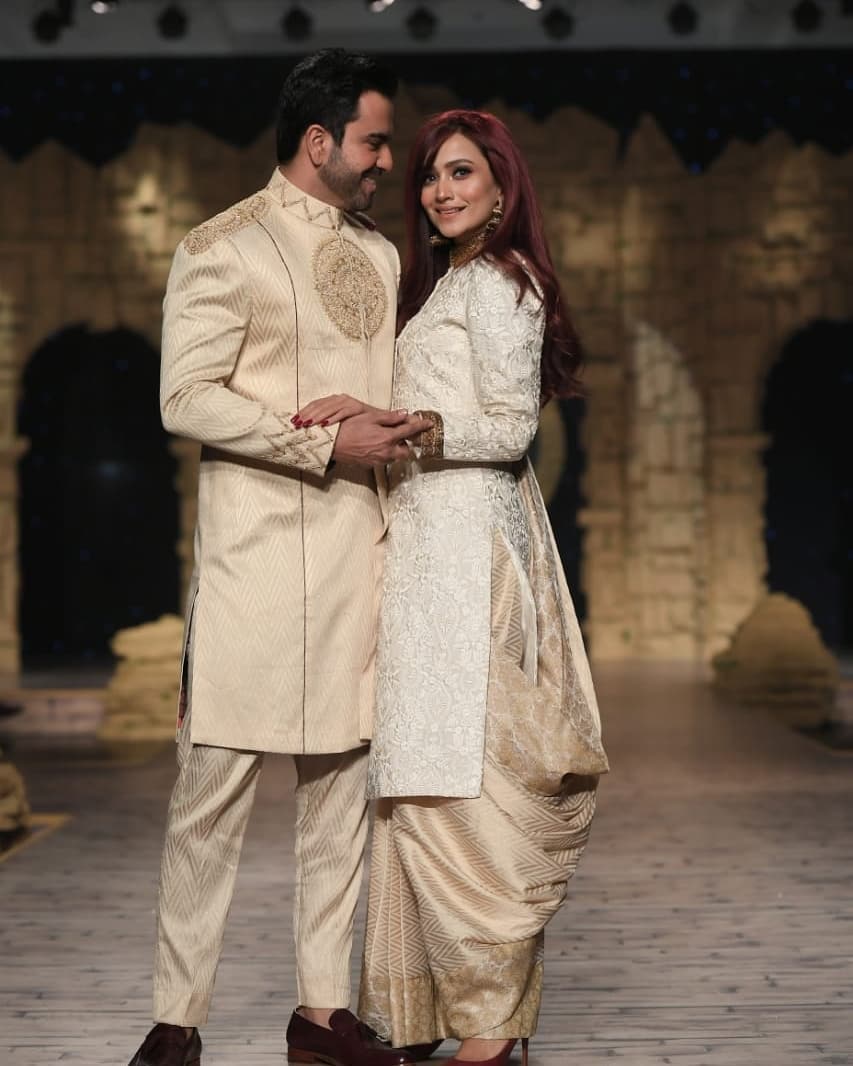 Pakistani Celebrities Beautiful Pictures from HBCW19 Day 3