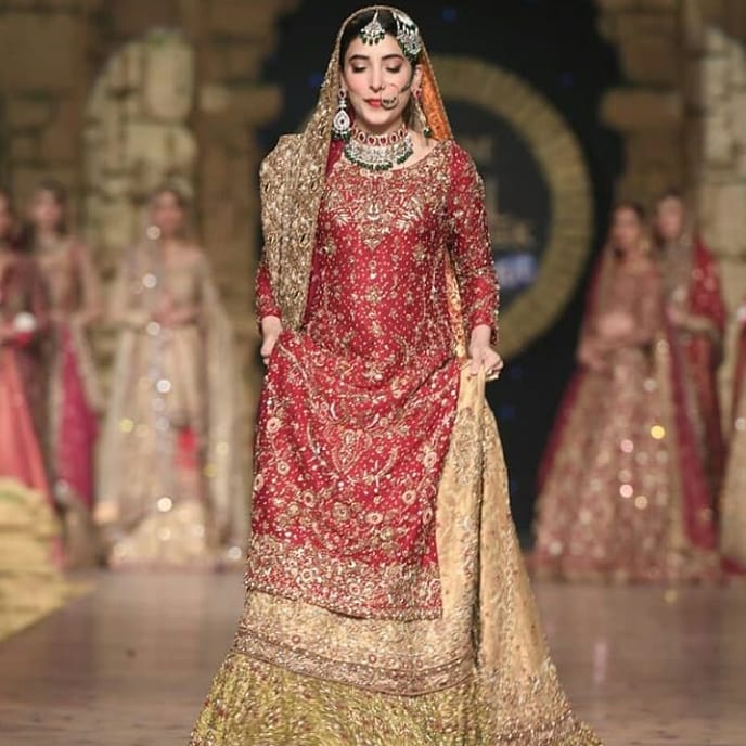 Pakistani Celebrities Beautiful Pictures from HBCW19 Day 2