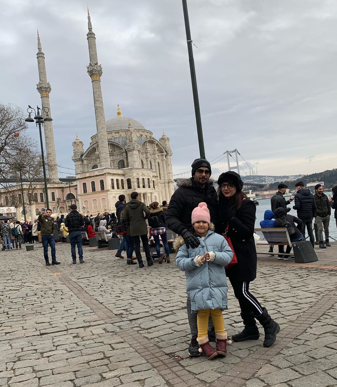 Beautiful Clicks of Faisal Qureshi with his Wife and Daughter Ayat from Turkey