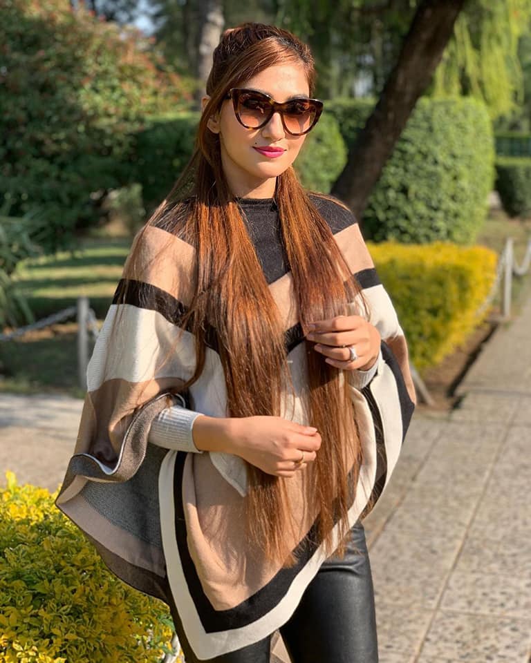 Hassan Ali with His Beautiful Wife Exploring Beauty of Pakistan