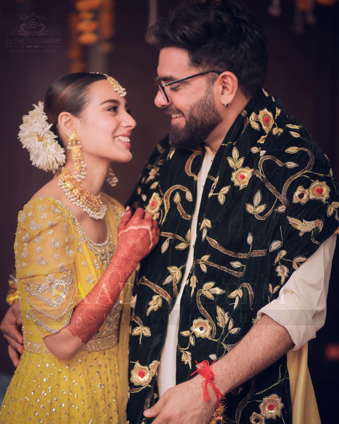 Beautiful HD Pictures of Iqra Aziz and Yasir Hussain Mehndi