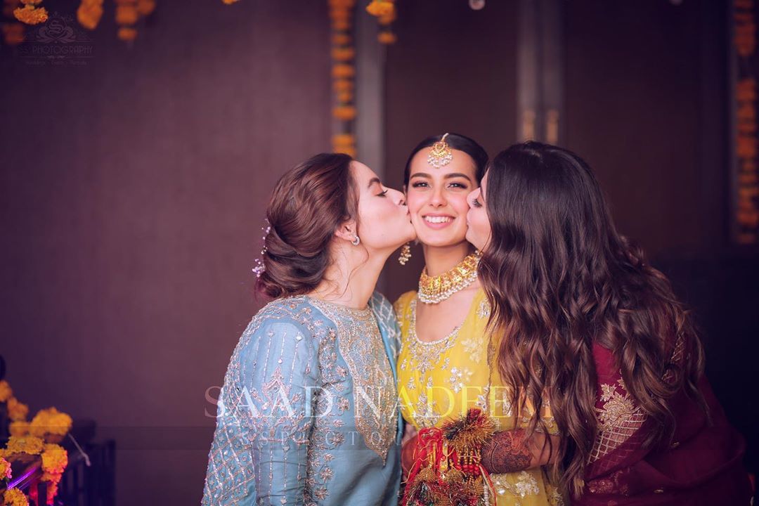 Celebrities Spotted at the Mehndi Event of Iqra Aziz and Yasir Hussain