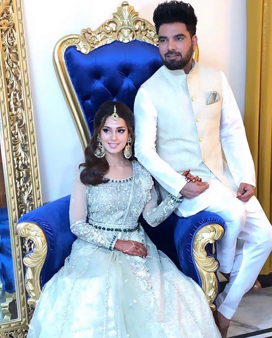 Iqra Aziz and Yasir Hussain Walima Pictures and Videos