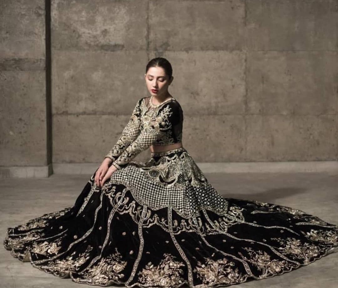Beautiful Mahira Khan giving Royal Touch in this Latest Shoot for SFK Bridals