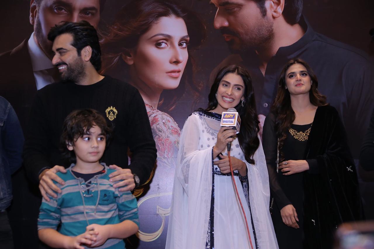 Mere Pass Tum Ho Cast Met Their Fans at Dolmen Mall Clifton Karachi