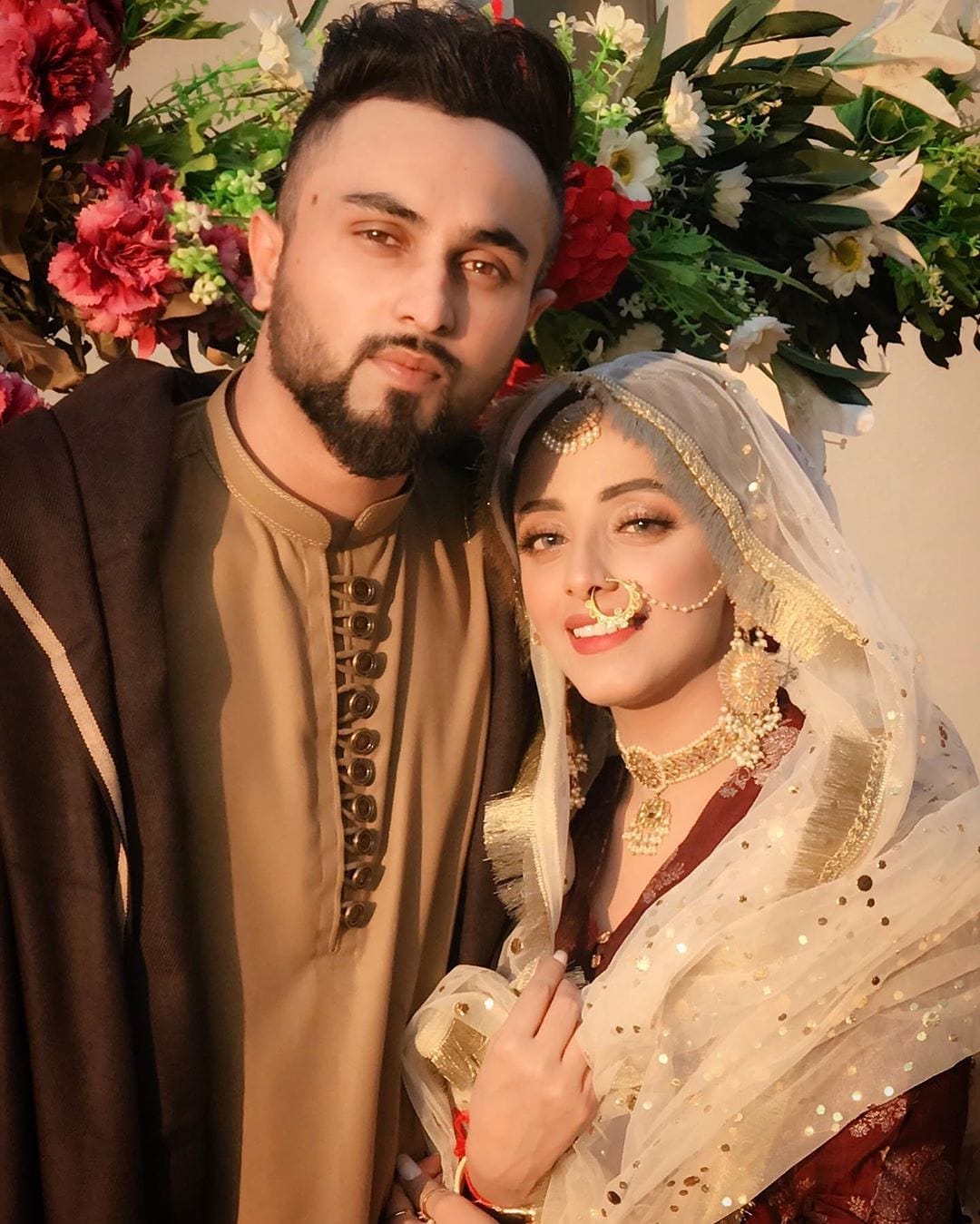 Latest Clicks of Newly Weds Couple Sanam Chaudhry and Somee Chohan