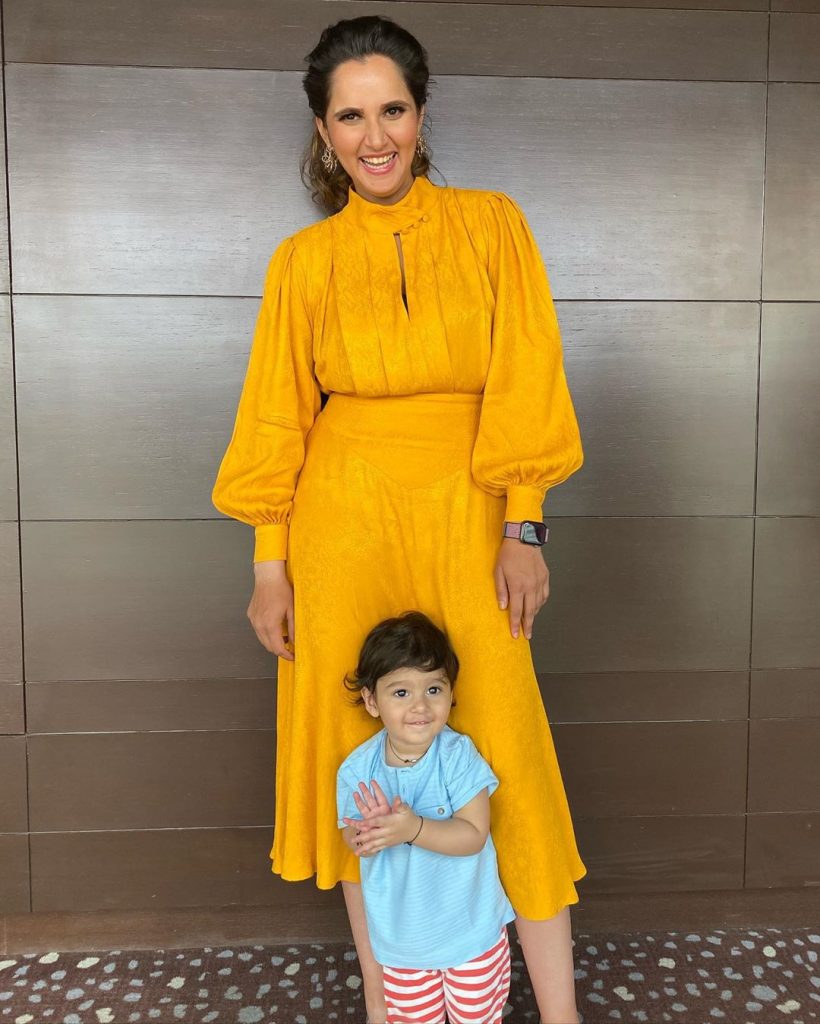 Sania Mirza Posted Cutest Pictures With Her Baby