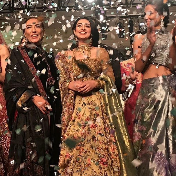 Actress Sisters Sarah Khan and Noor Khan Walked at the Ramp of HBCW19