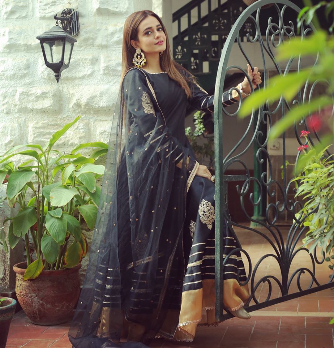 Sumbul Iqbal is Looking Gorgeous in this Beautiful Black Dress