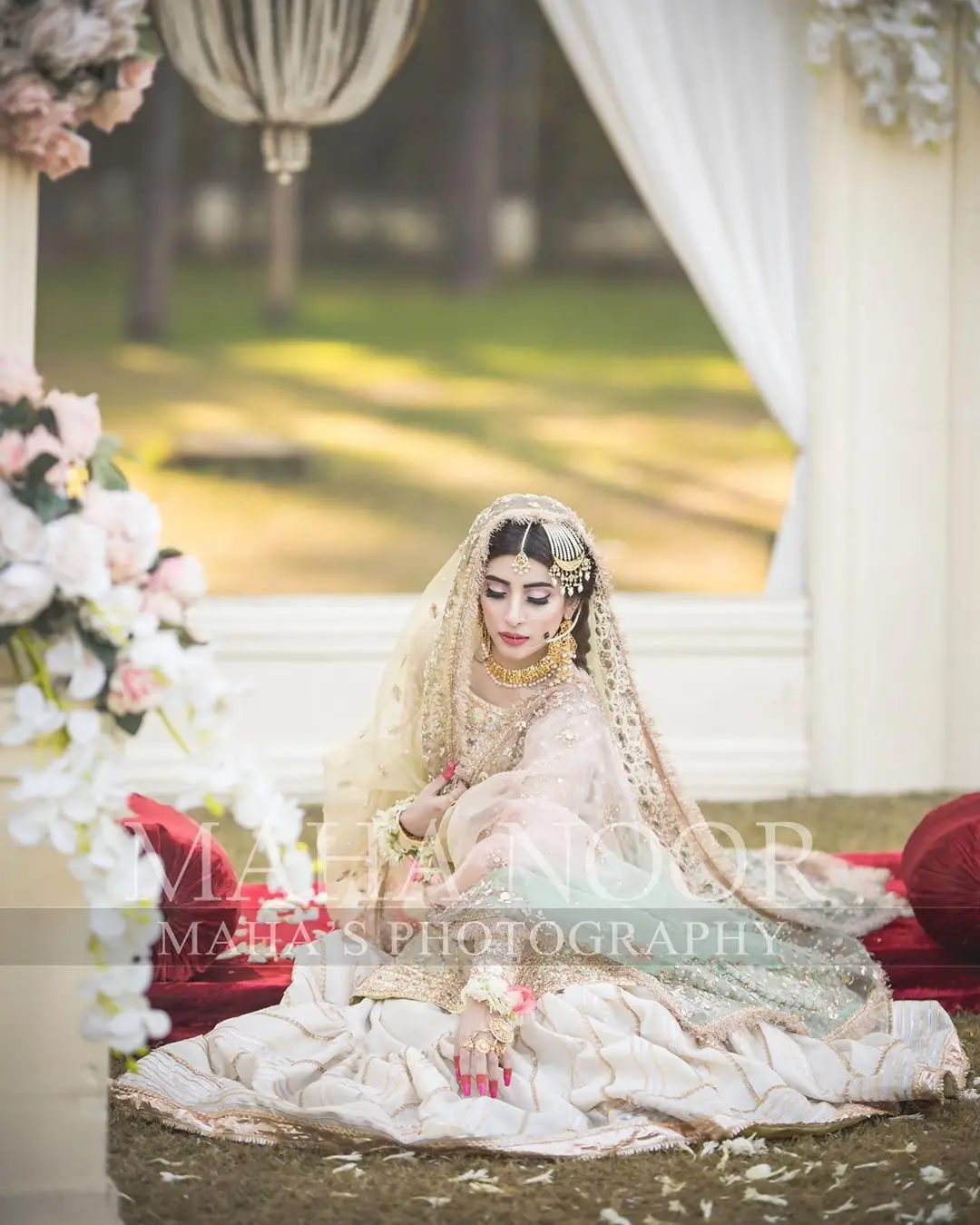 Latest Bridal Photo Shoot of Gorgeous Urwa Hocane