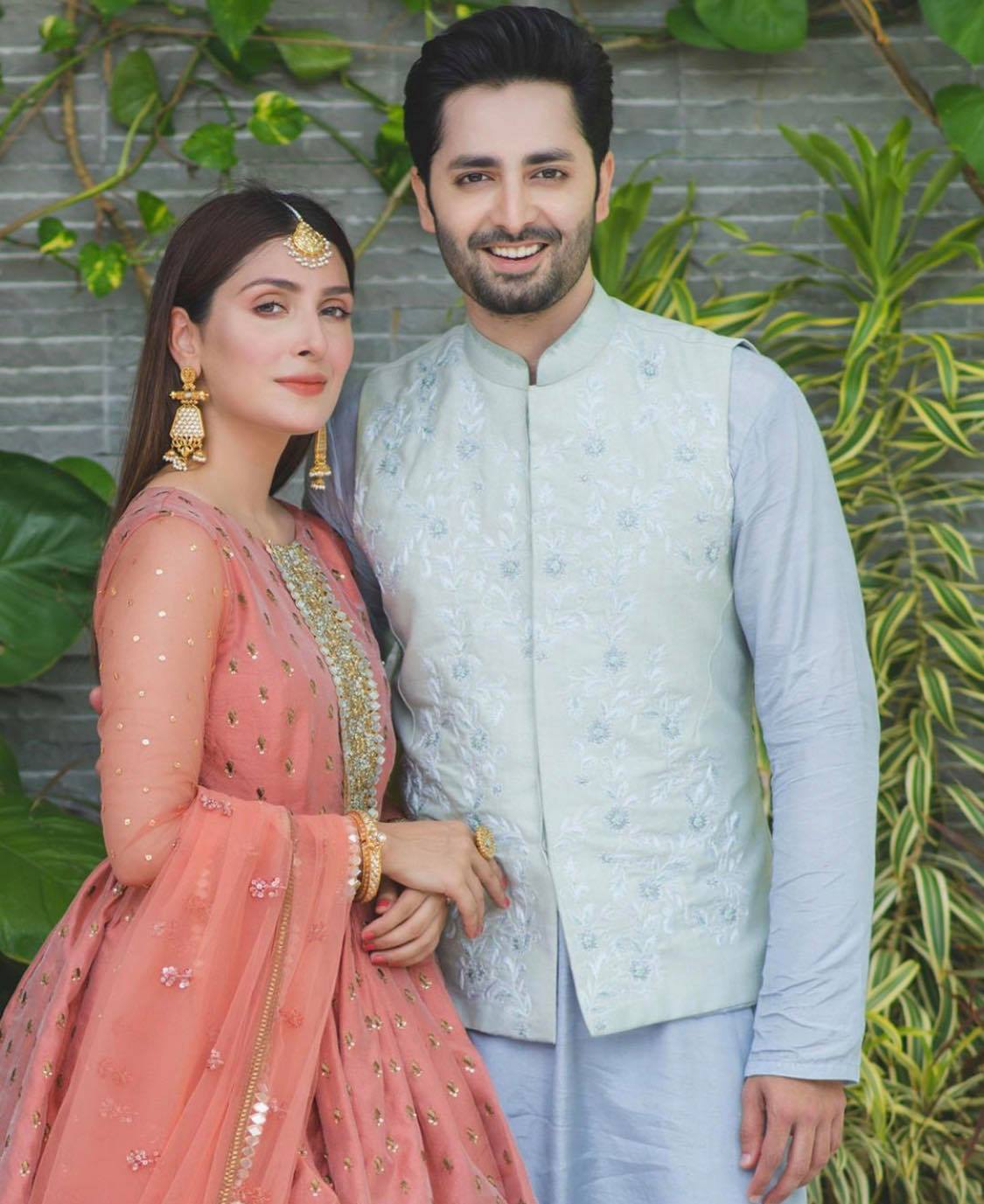 Danish Taimoor Wife Ayeza Khan | Romantic Pictures