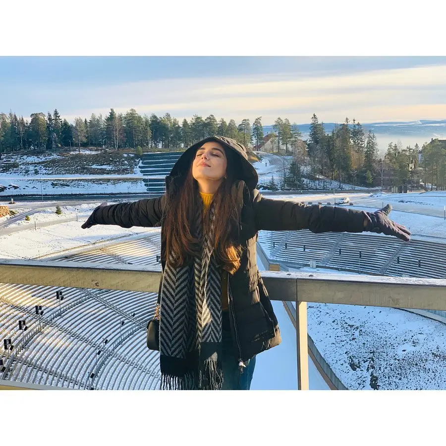 Beautiful Clicks of Maya Ali Enjoying in Oslo Norway