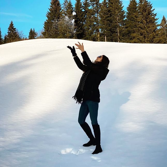 Beautiful Clicks of Maya Ali Enjoying in Oslo Norway