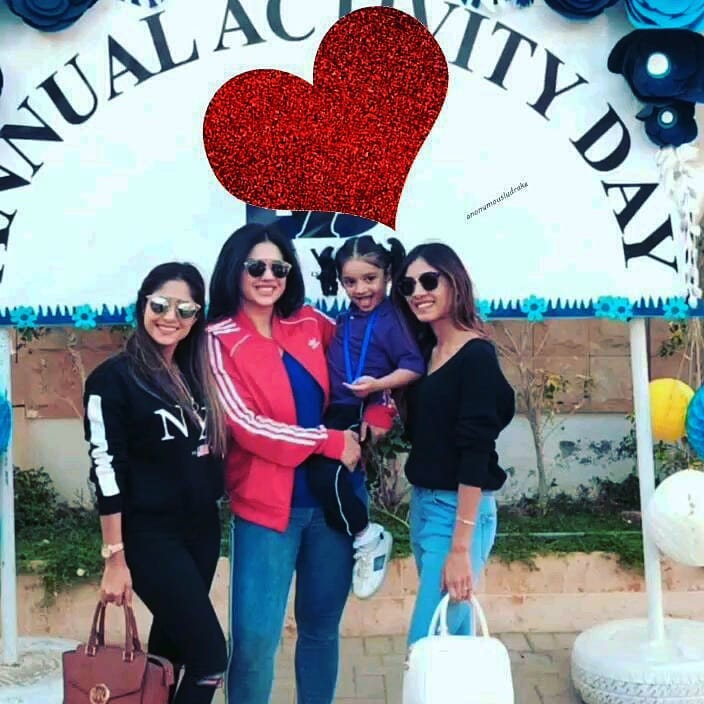 Sanam Jung with her Daughter at her School Sports Day