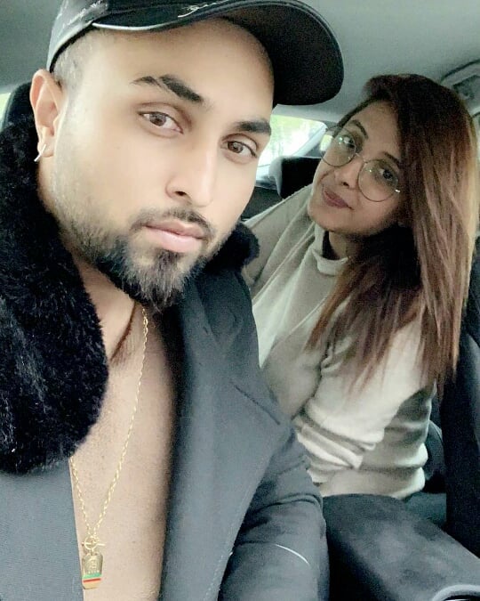 Latest Clicks of Sanam Chaudhry with her Husband Somee Chohan