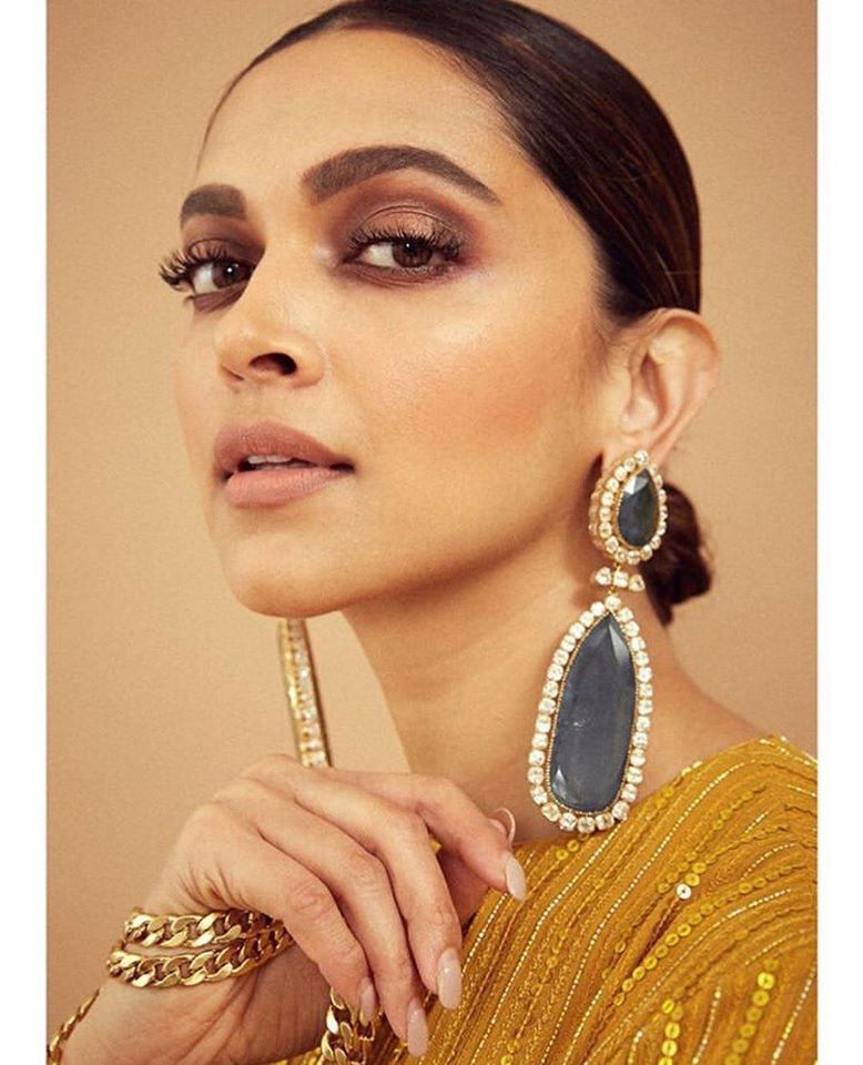 Latest Pictures of Deepika Padukone After the Success of Chaapak