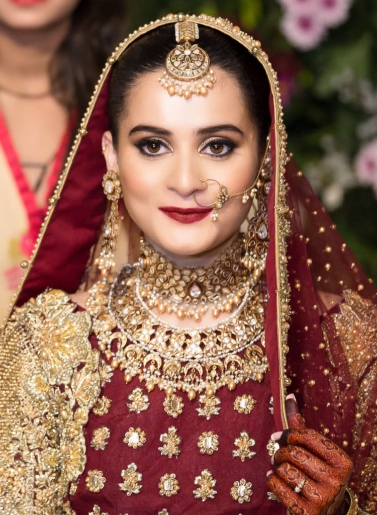 Beautiful Mehndi Designs of Pakistani Celebrity Brides | Reviewit.pk