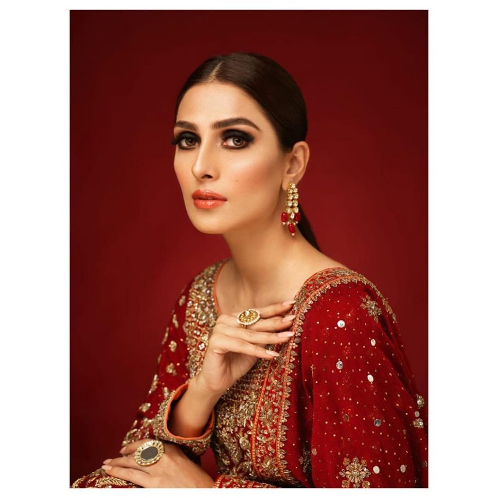 Ayeza Khan Is Looking Extremely Gorgeous In Her Latest Shoot Reviewitpk 1303