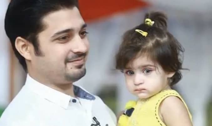 Beautiful Pakistani Celebrities And Their Kids Who Have Colored Eyes