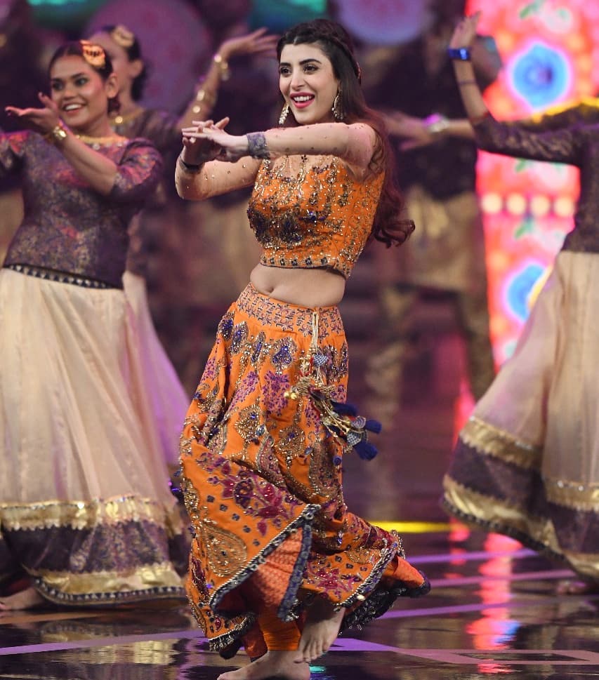 Exclusive Beautiful Pictures From Hum Style Awards 2020