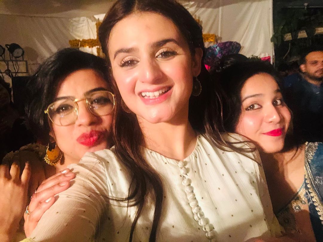 Hira Mani Enjoying Quality time with Family and Cousins