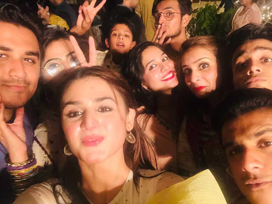 Hira Mani Enjoying Quality time with Family and Cousins