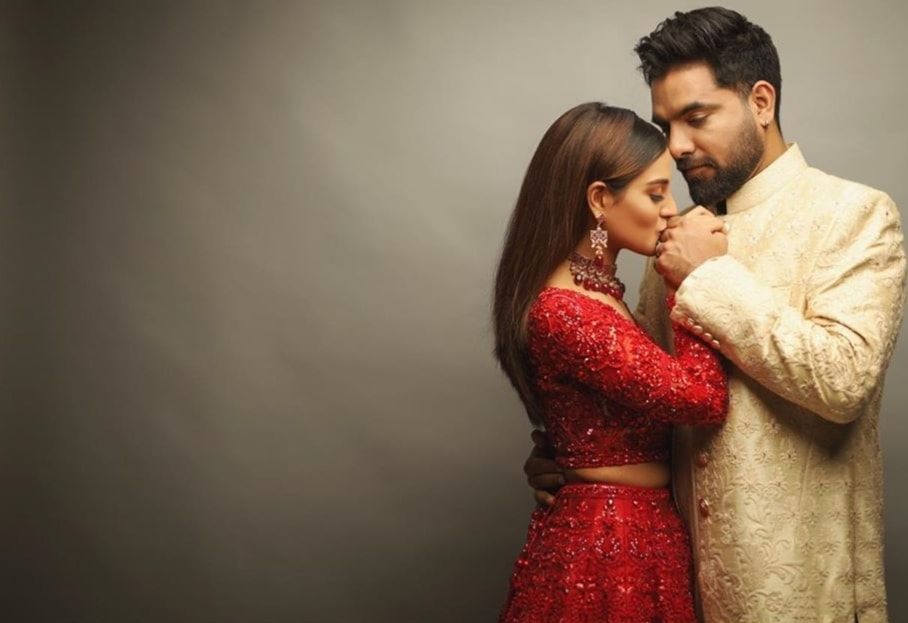 Beautiful Couple Iqra Aziz and Yasir Hussain Latest Photo Shoot