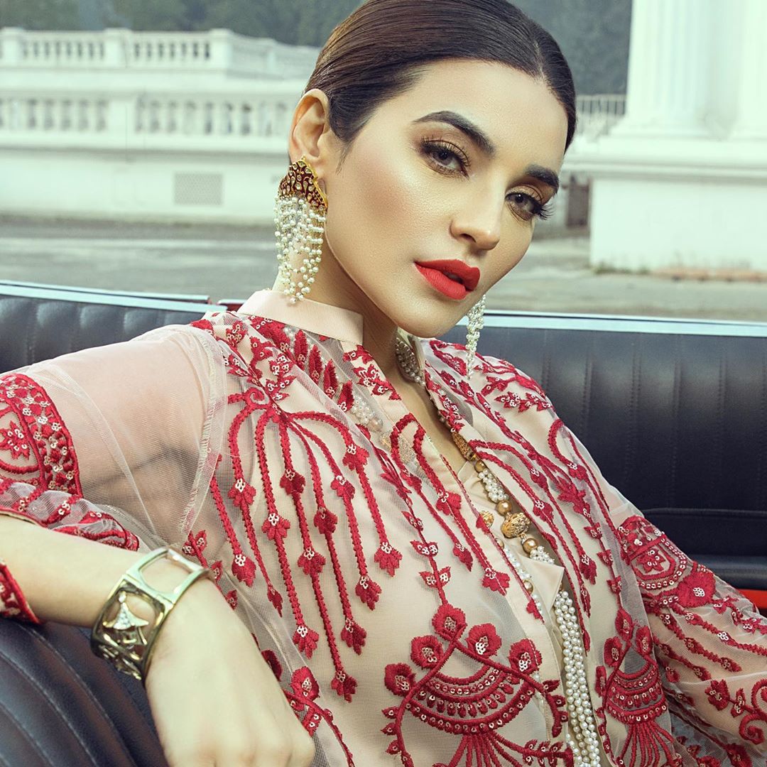 Actress Sadia Khan's Latest Photo shoot for Clothing Brand