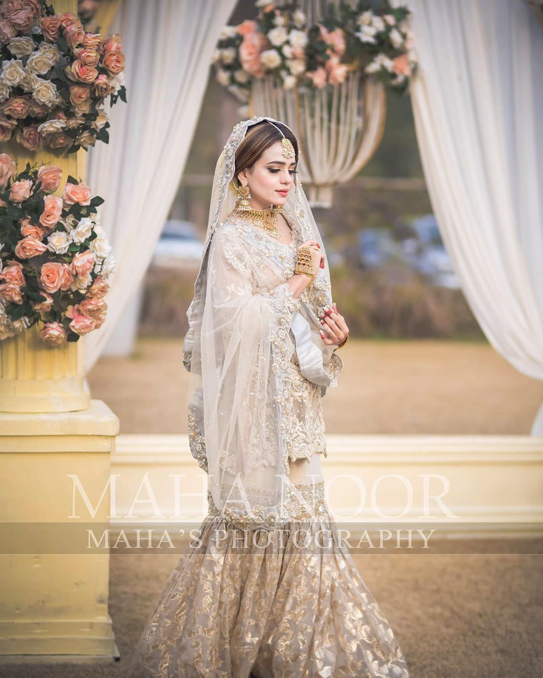 Latest Beautiful Bridal Photo Shoot of Gorgeous Sumbul Iqbal