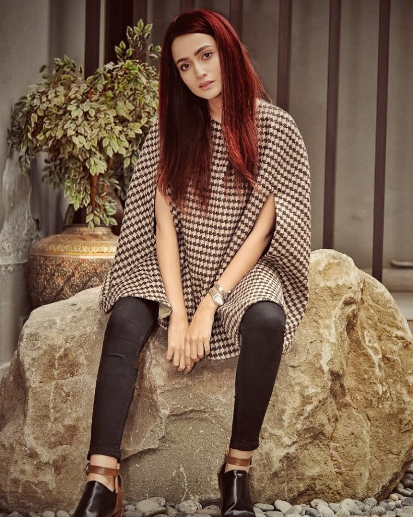 Zarnish Khan Is Looking Gorgeous In Her Latest Clicks Reviewit pk