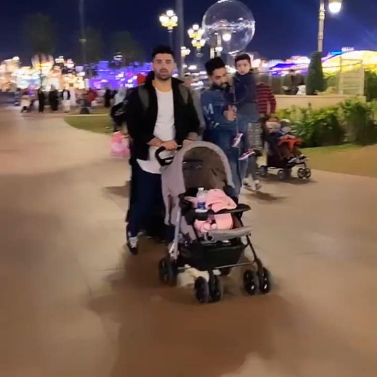 Aiman Khan and Muneeb with their Daughter in Dubai