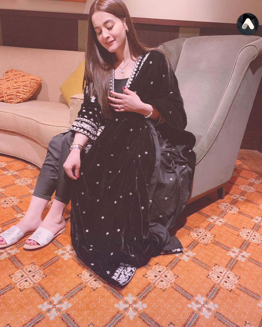 Aiman Khan's and Muneeb Butt Beautiful Pictures from Dubai