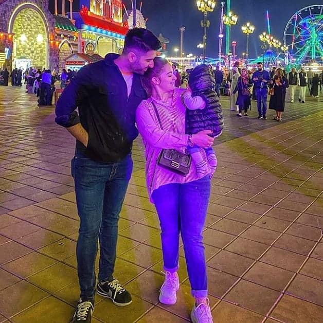 Aiman Khan and Muneeb with their Daughter in Dubai