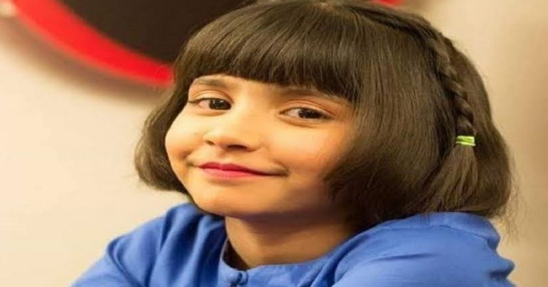 Bol Hu Famed Hadia Hashmi’s Recreates Meray Paas Tum Ho’s OST Beautifully