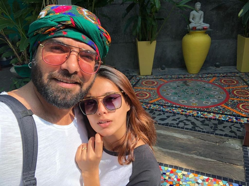 Yasir Hussain Cooks For Wife Iqra Aziz