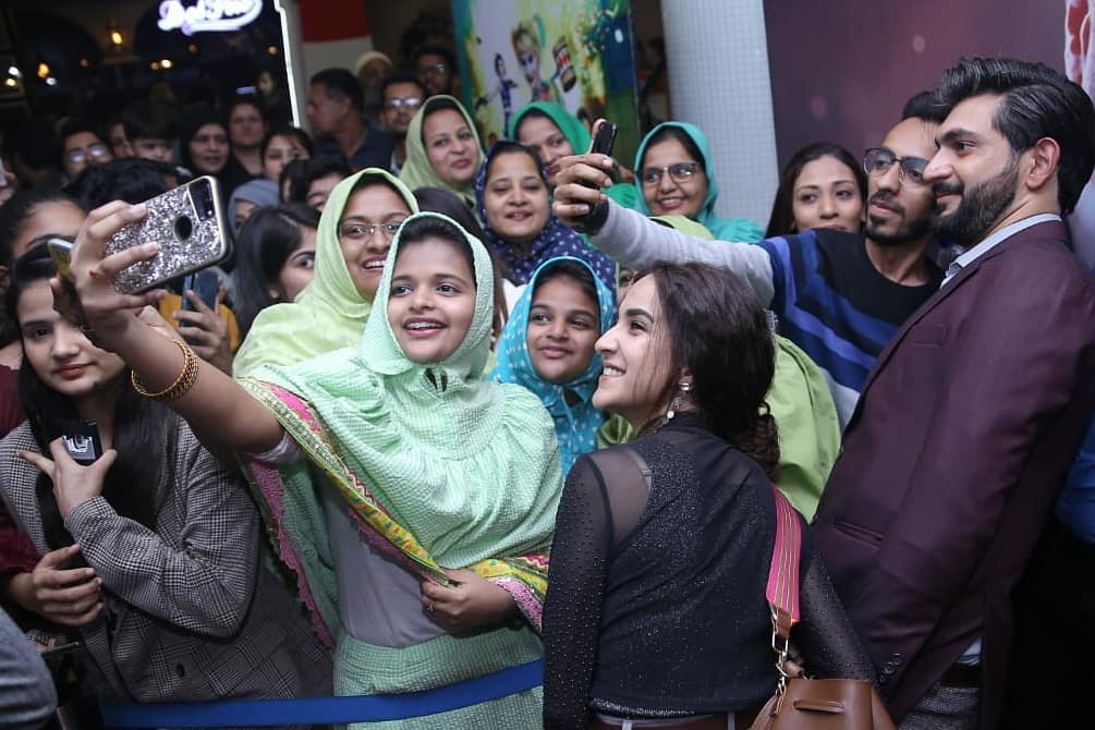 Cast of Drama Meray Pass Tum Ho with Fans at Cinepax Cinema Karachi