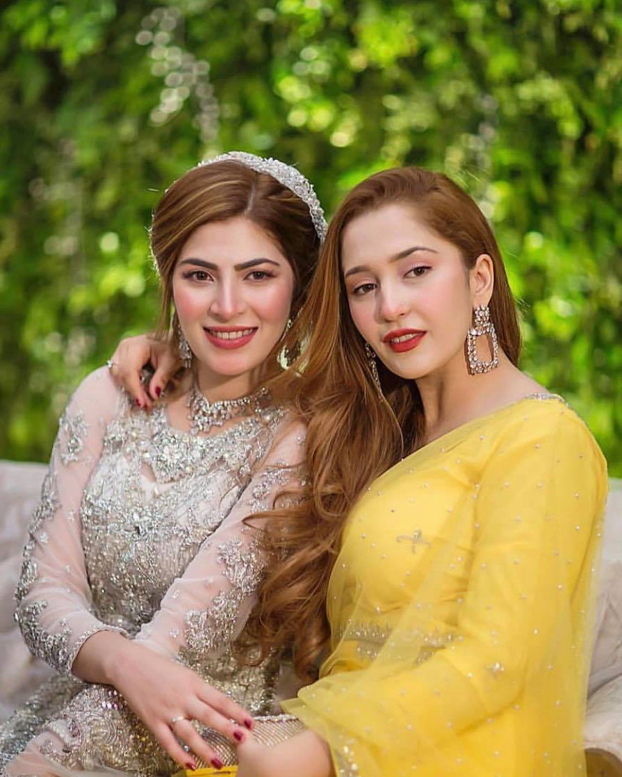 Beautiful Sisters of Pakistani Actresses