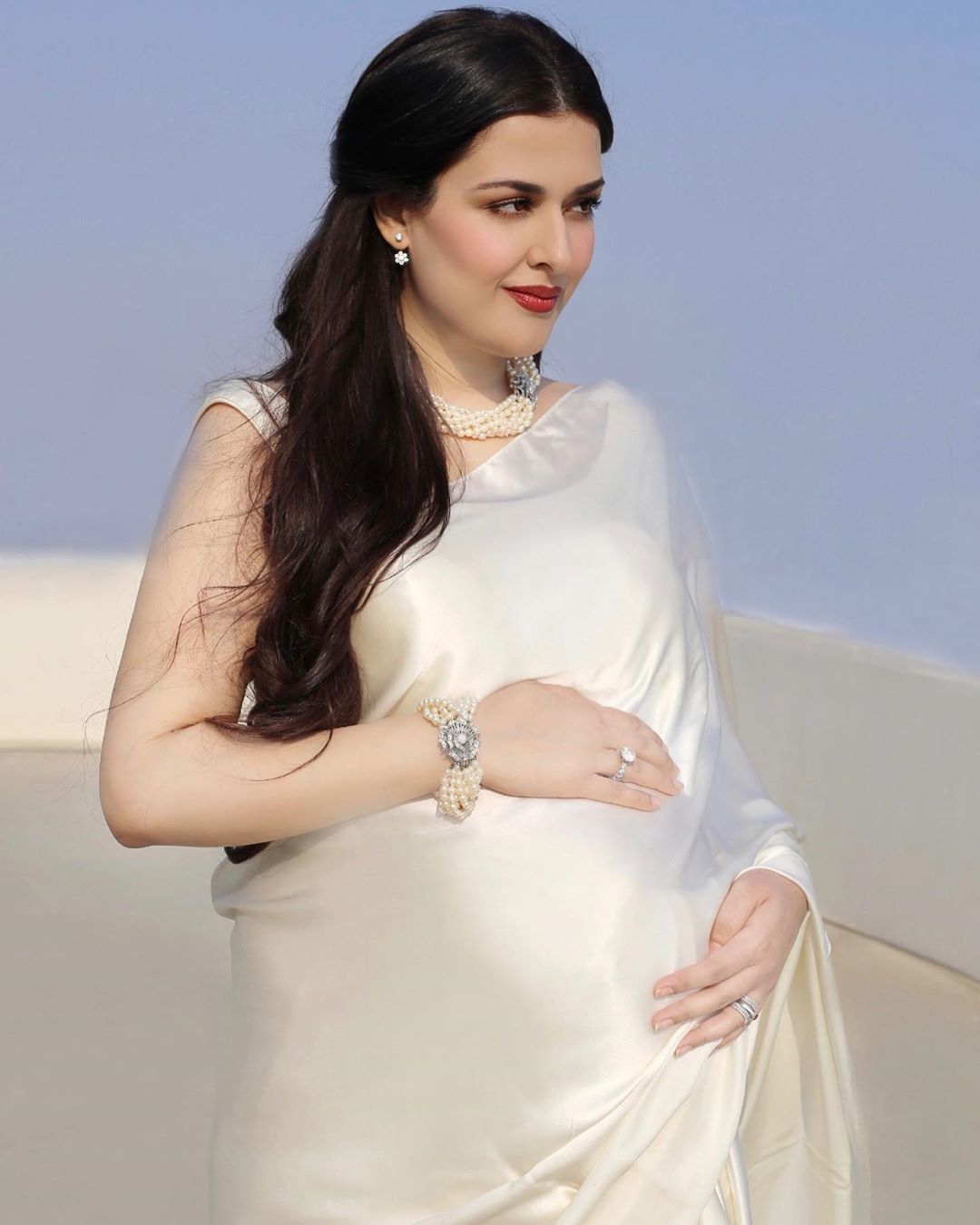 Soon to be a Mother Natasha Khalid Beautiful Pictures